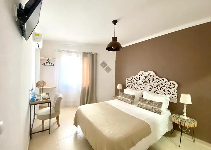 Patio Abilio 4* נאזרה