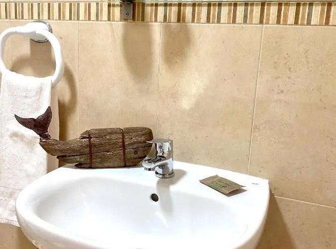 Patio Abilio בית הארחה נאזרה